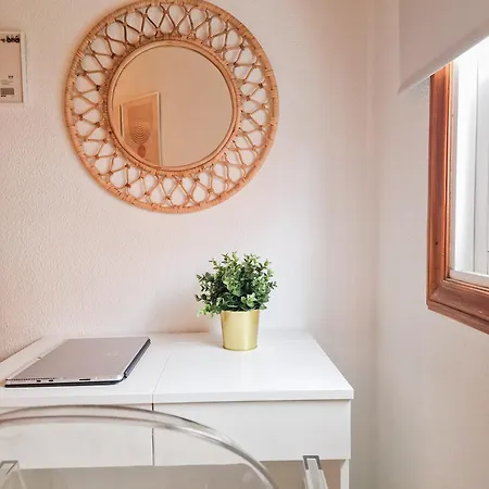 Διαμέρισμα De *