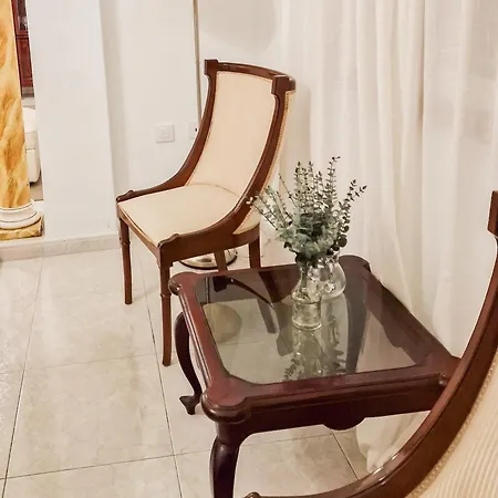De Apartament *